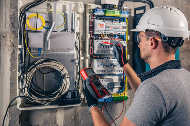 Best 24-Hour Electrician  in Uhrichsville, OH