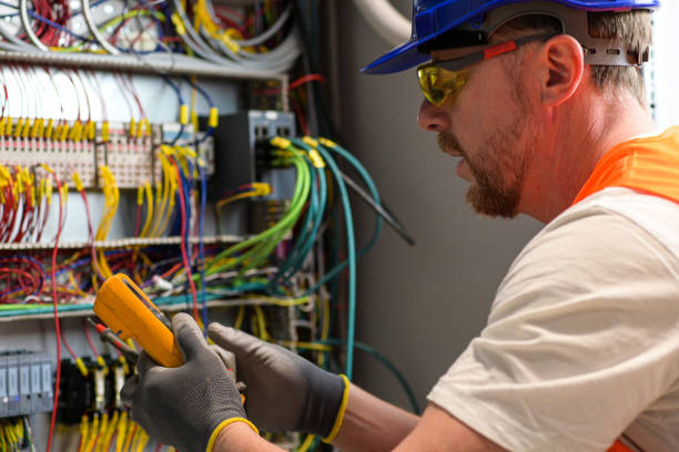 Best Electrical Repair Services  in Uhrichsville, OH